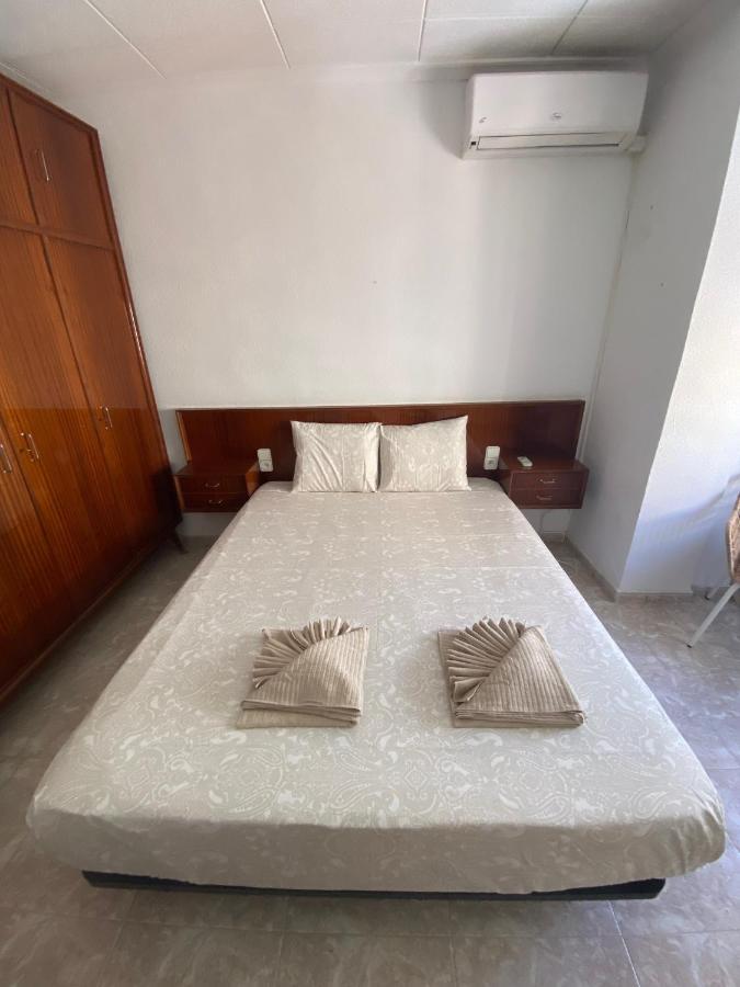 Cozy Apartment In Centre Of Alicante Near Plaza De Toros Luaran gambar