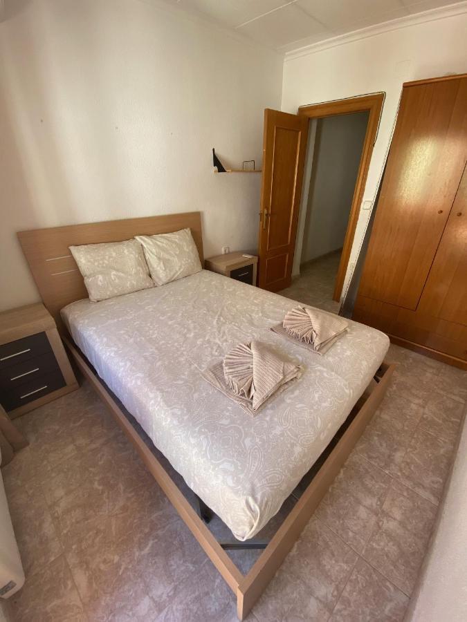 Cozy Apartment In Centre Of Alicante Near Plaza De Toros Luaran gambar