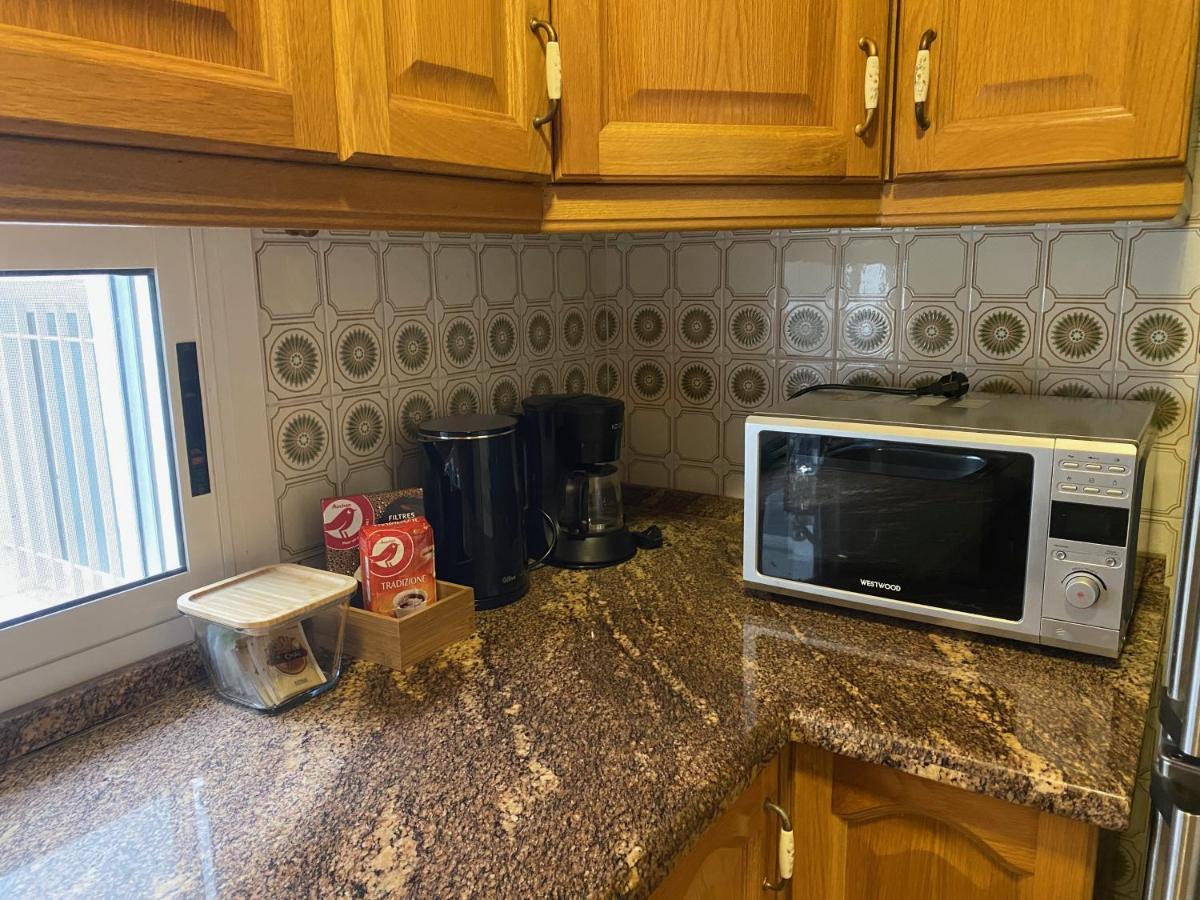 Cozy Apartment In Centre Of Alicante Near Plaza De Toros Luaran gambar