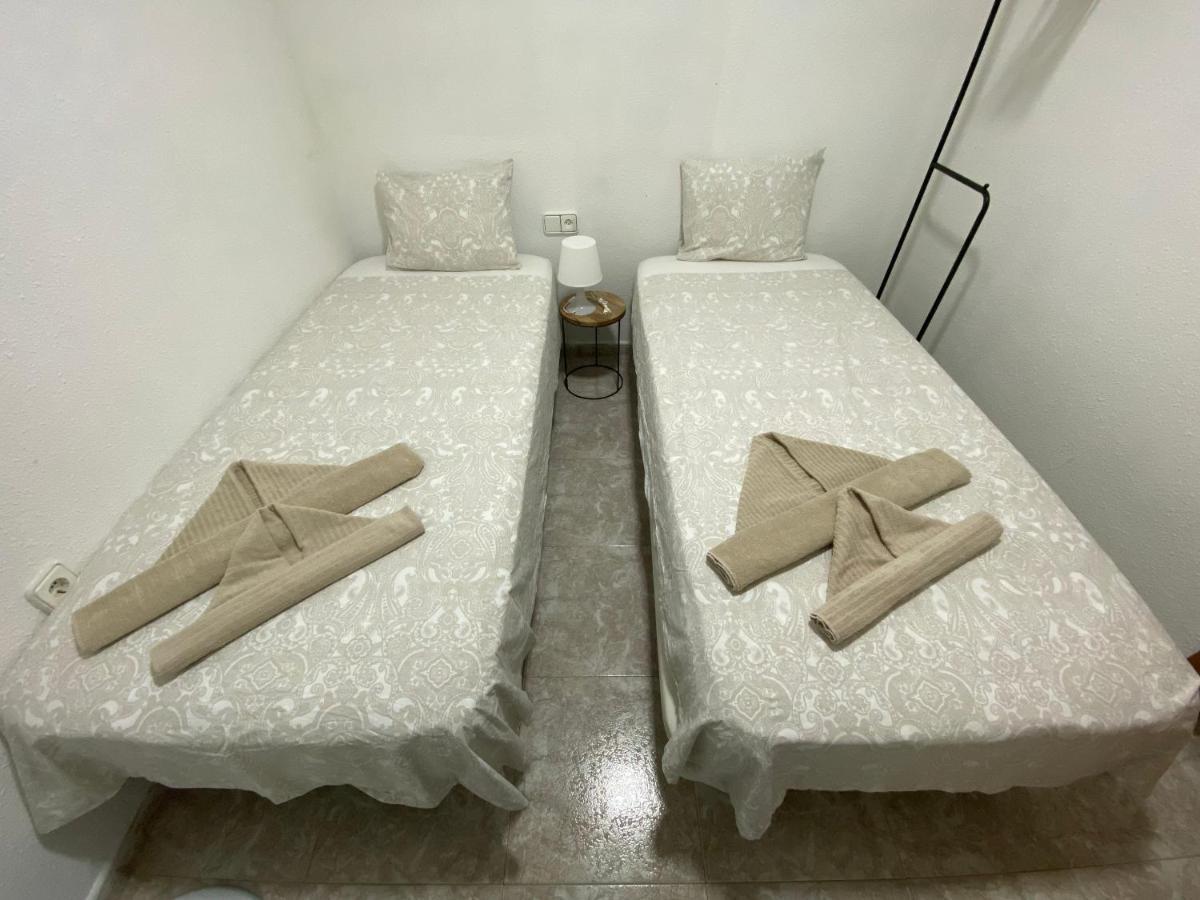 Cozy Apartment In Centre Of Alicante Near Plaza De Toros Luaran gambar
